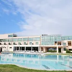 Tower Plaza 5*