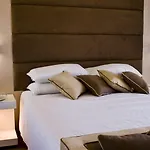 Hotel Tower Plaza