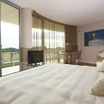 Tower Plaza 5*