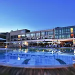 Tower Plaza