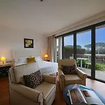 Hotel Tower Plaza 5*