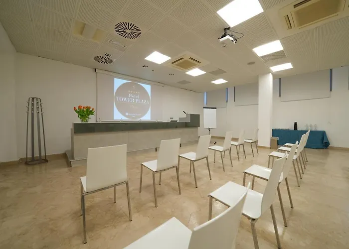 Hotel Tower Plaza 5*