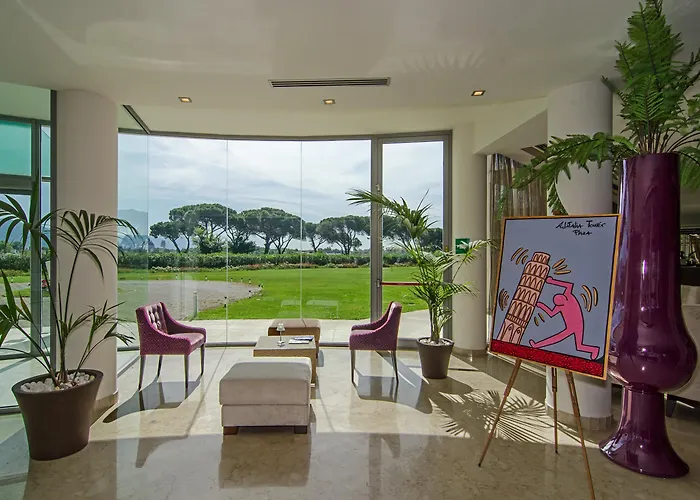 Tower Plaza Hotel 5*
