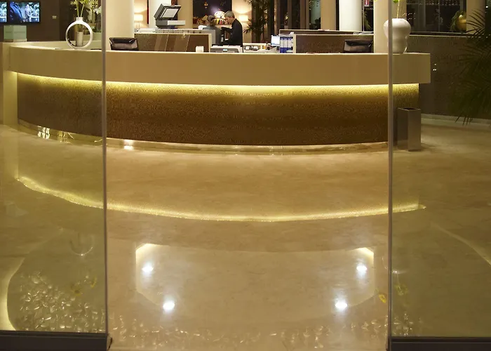 Tower Plaza Hotel 5*