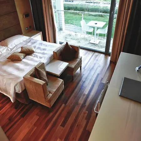 Tower Plaza Hotel 5*