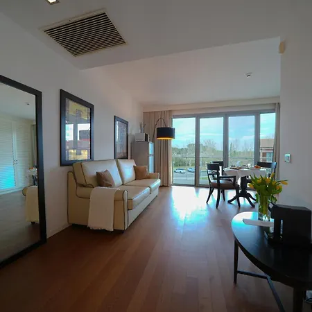 Hotel Tower Plaza 5*